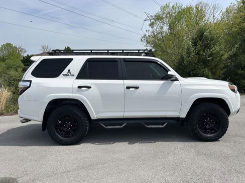 Used 2018 Toyota 4Runner TRD Pro AWD/4WD image 5