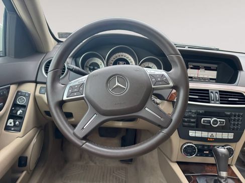 Used 2012 Mercedes-Benz C 300 4MATIC Sedan image 12