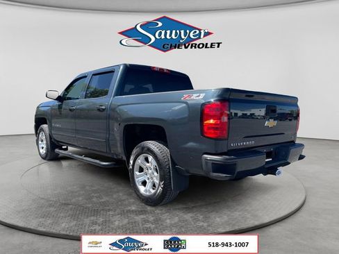 Used 2017 Chevrolet Silverado 1500 LT w/ All Star Edition AWD/4WD image 3
