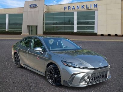 Used 2025 Toyota Camry SE
