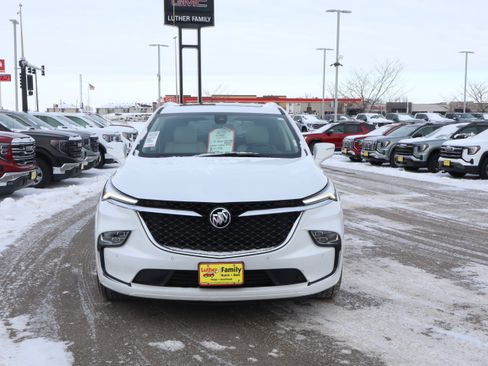 Used 2023 Buick Enclave Avenir w/ Avenir Technology Package image 2