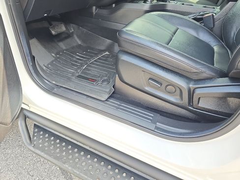 Used 2019 Ford Ranger Lariat w/ Equipment Group 501A Mid AWD/4WD image 14