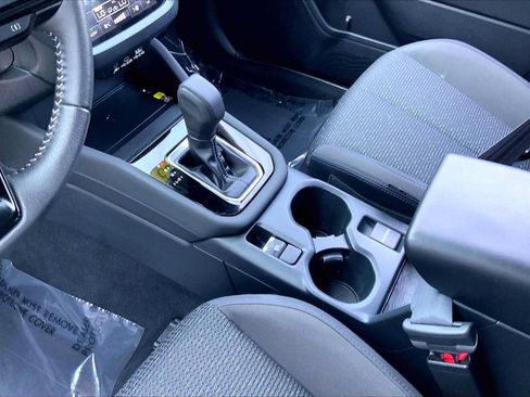 Certified 2025 Subaru Forester Premium AWD/4WD image 17