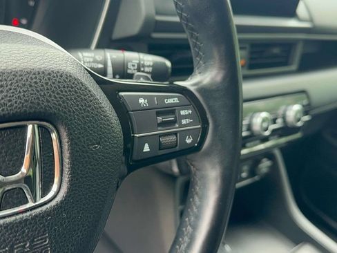 Used 2023 Honda Pilot Elite image 27