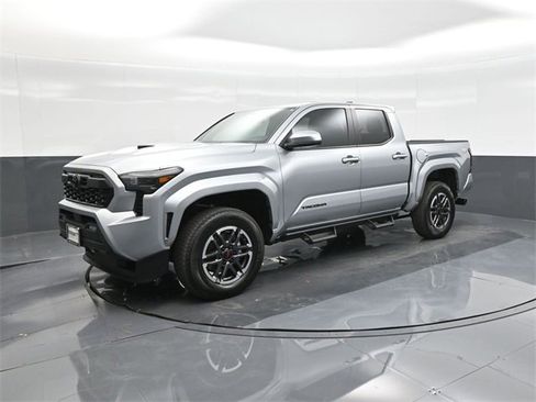 New 2025 Toyota Tacoma TRD Sport image 1