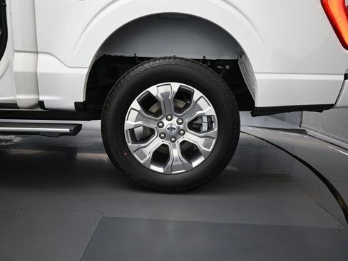 Certified 2023 Ford F150 Platinum w/ Equipment Group 701A High image 25