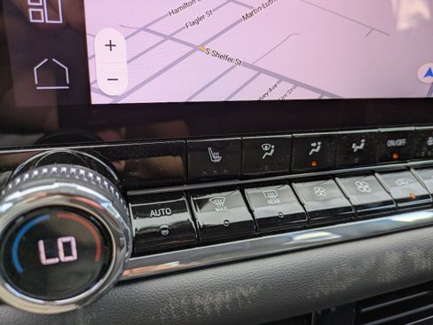 New 2026 GMC Canyon Elevation w/ Convenience Package image 23