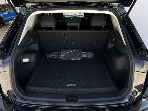 New 2025 Volkswagen Tiguan S image 39