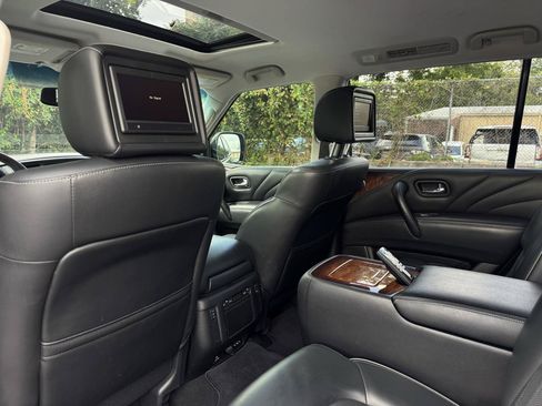 Used 2016 INFINITI QX80 4WD image 16