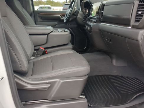 Used 2025 Chevrolet Silverado 2500 LT w/ Safety Package image 23