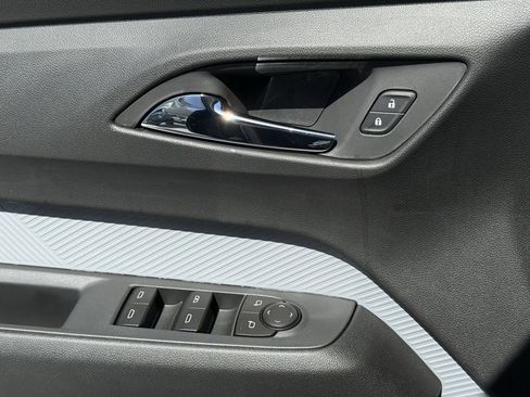 New 2027 Chevrolet Bolt RS w/ Technology Package FWD image 18