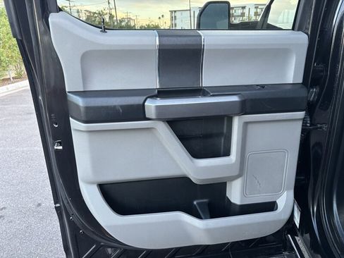 Used 2020 Ford F350 XLT AWD/4WD image 26