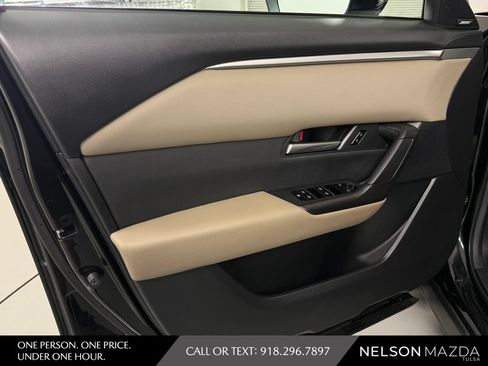 Used 2025 MAZDA CX-50 AWD 2.5 S w/ Premium Package image 20