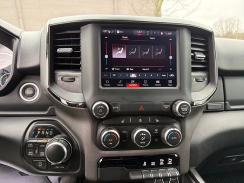 Used 2023 RAM 1500 Big Horn AWD/4WD image 27
