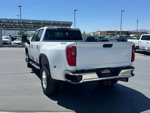 Used 2020 Chevrolet Silverado 3500 LTZ w/ LTZ Convenience Package AWD/4WD image 21