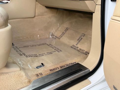 Used 2008 Lexus LX 570 4WD image 86