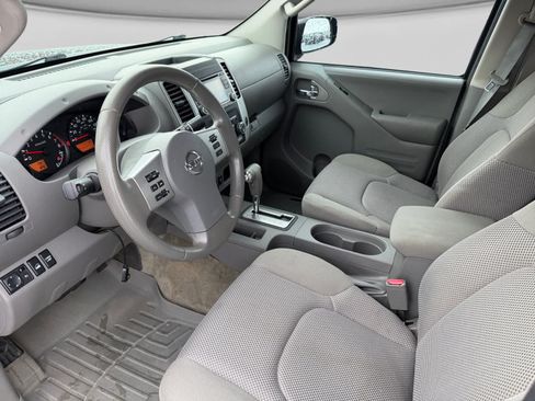 Used 2017 Nissan Frontier SV AWD/4WD image 10