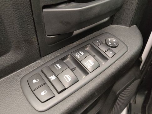 Used 2019 RAM 1500 Tradesman w/ Chrome Plus Package image 27