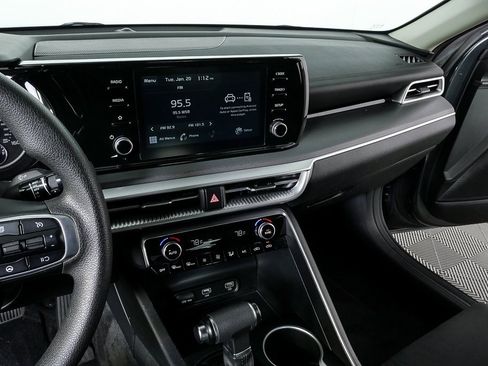 Used 2021 Kia K5 LXS image 12