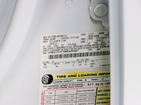 Used 2021 Ford Expedition XLT image 34