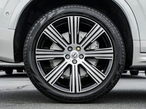 New 2025 Volvo XC90 T8 Ultra w/ Protection Package Premier image 16