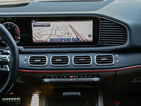 Certified 2025 Mercedes-Benz GLE 53 AMG 4MATIC Coupe image 11