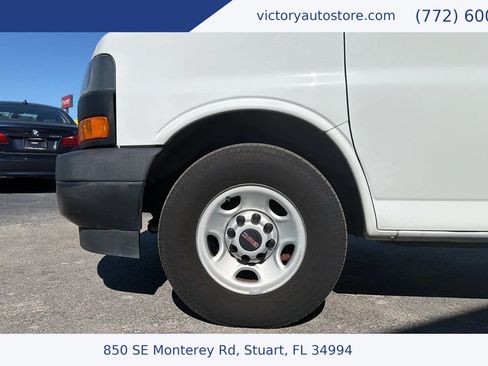Used 2019 GMC Savana 2500 Regular Van 3D w/ Enhanced Convenience Package image 9