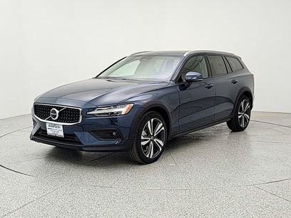 New 2026 Volvo V60 B5 Cross Country Plus w/ Climate Package