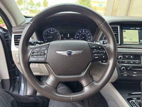 Used 2017 Genesis G80 3.8 image 38
