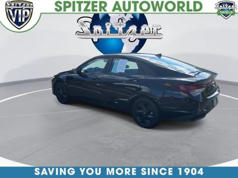 Used 2023 Hyundai Elantra SEL FWD image 8