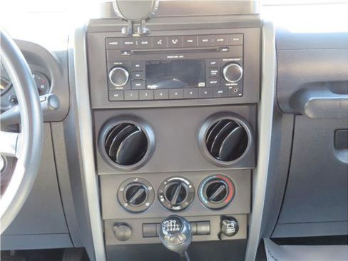 Used 2007 Jeep Wrangler X AWD/4WD image 6