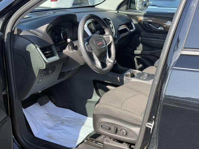 Used 2021 GMC Terrain SLE w/ Driver Convenience Package FWD image 12