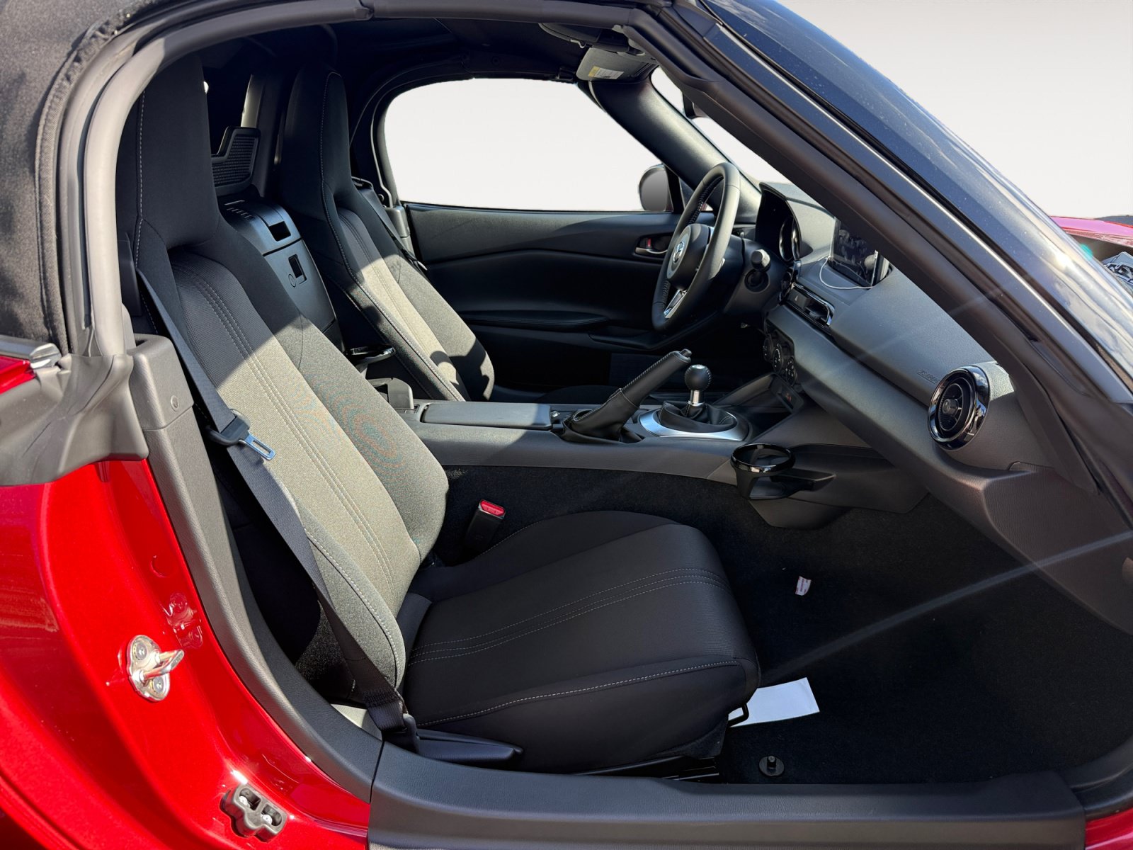 New 2026 MAZDA MX-5 Miata Sport w/ Weather Package RWD image 19