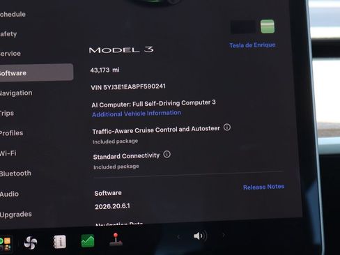 Used 2023 Tesla Model 3 Standard Range RWD image 23