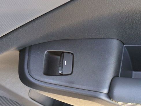 New 2025 Subaru Crosstrek 2.5i Sport image 30