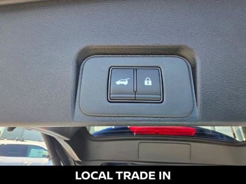 Certified 2025 Nissan Rogue SV w/ SV Premium Package FWD image 14
