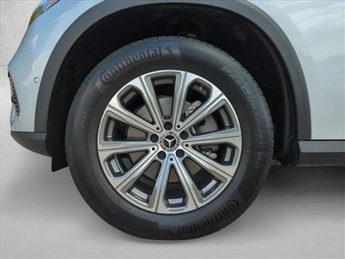 Used 2024 Mercedes-Benz GLC 300 4MATIC image 14