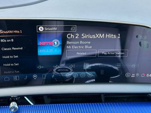 New 2026 Cadillac Optiq Luxury 1 image 18