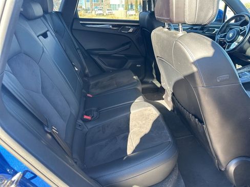 Used 2017 Porsche Macan image 15