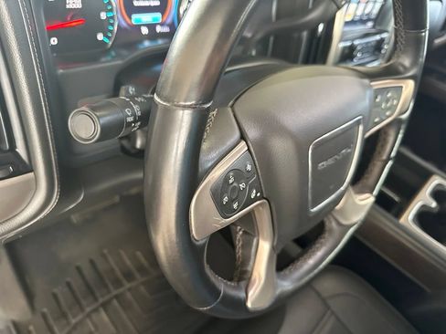 Used 2018 GMC Sierra 1500 Denali w/ Denali Ultimate Package AWD/4WD image 21