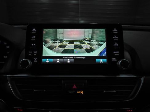 Used 2020 Honda Accord EX-L image 27