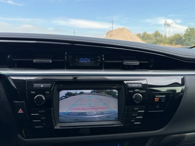 Used 2014 Toyota Corolla S FWD image 20