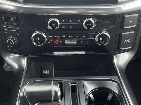 Used 2021 Ford F150 Lariat w/ Equipment Group 502A High image 23