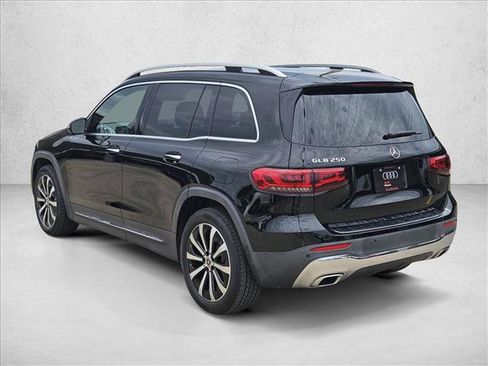 Used 2021 Mercedes-Benz GLB 250 image 7