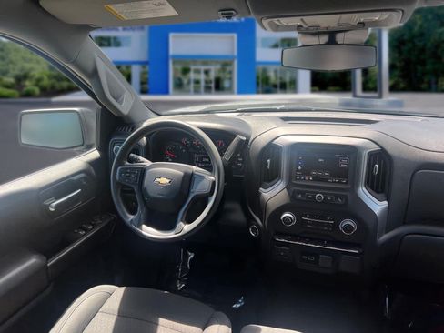 Certified 2025 Chevrolet Silverado 1500 Custom AWD/4WD image 30