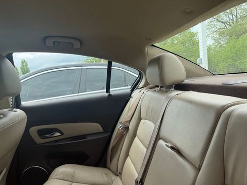 Used 2012 Chevrolet Cruze LT FWD image 7