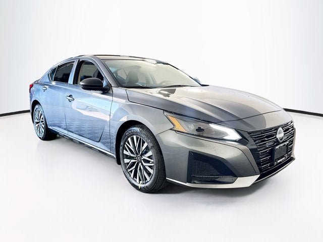 New 2026 Nissan Altima 2.5 SV FWD image 3