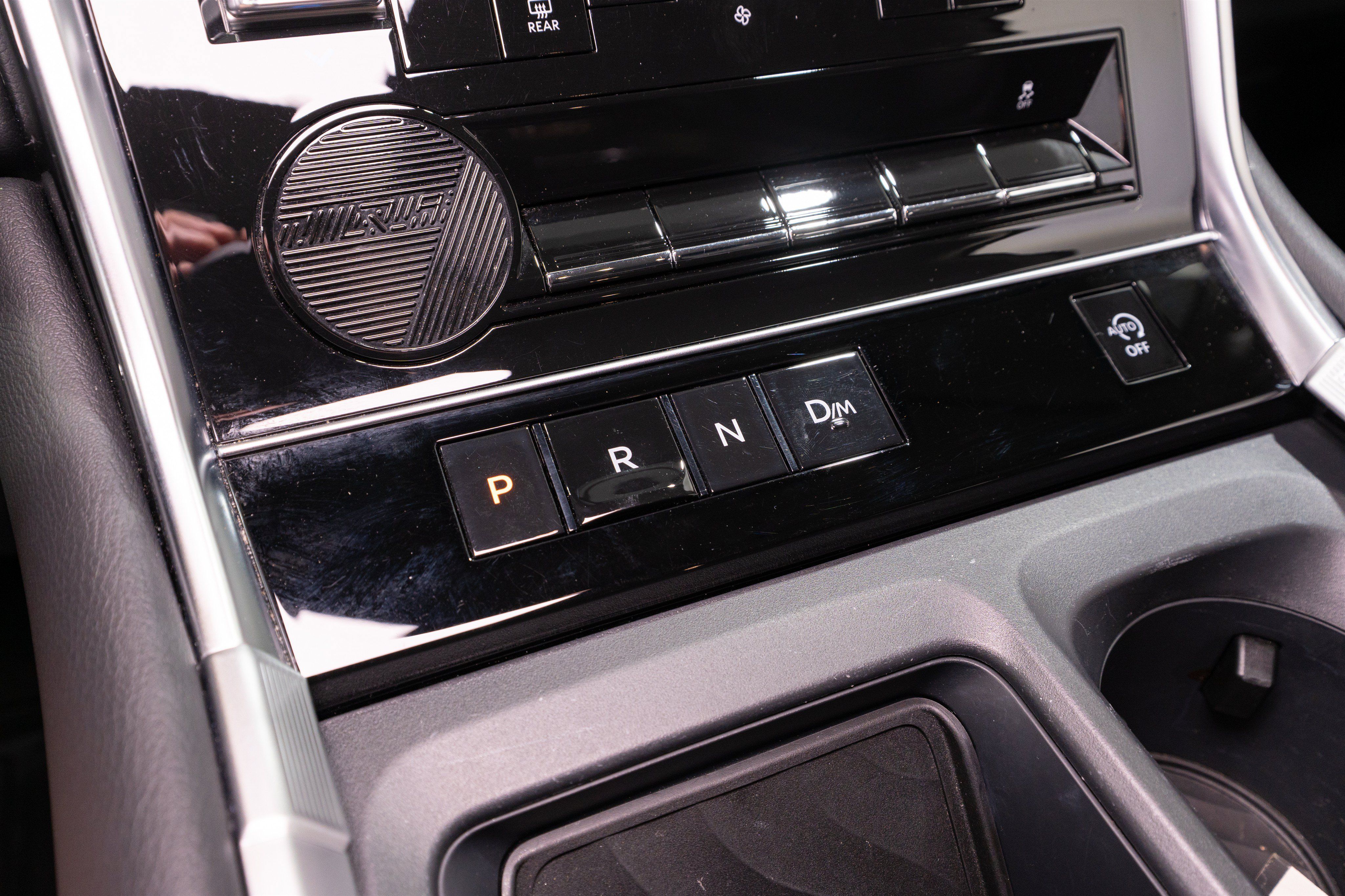 Used 2026 Nissan Armada SV RWD image 22