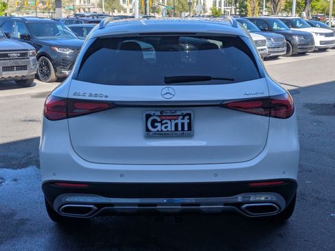 New 2026 Mercedes-Benz GLC 350e 4MATIC image 4