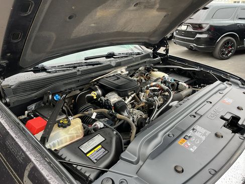 Used 2015 GMC Sierra 2500 Denali w/ Duramax Plus Package image 11